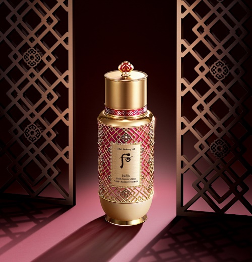 “Whoo Bichup Self-Generating Anti-Aging Essence,” the special essence