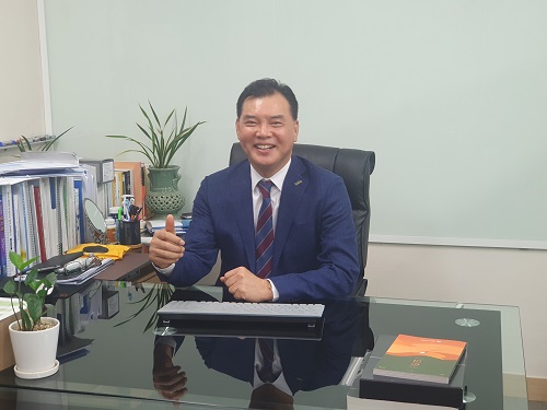 CEO Lee Jong-sung said, "Kcellbio Banking has a technology that mass-produces neurons from adipose-derived stem cells without genetic modification. We are planning to gain a foothold in North America to globalize development projects of cell therapy for brain-related diseases such as dementia, Parkinson's disease, and stroke."