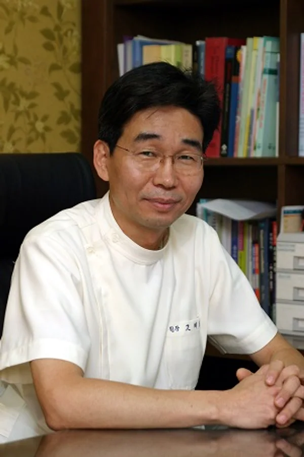 The Art and Science of Thread Lifts: Innovations and Safety in Korea