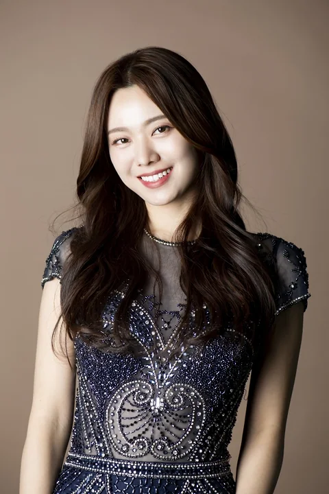 Jimin Han's Debut Solo Recital at Carnegie Hall