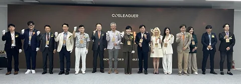 CosLeaguer: Strategizing a Global Beauty Dominance