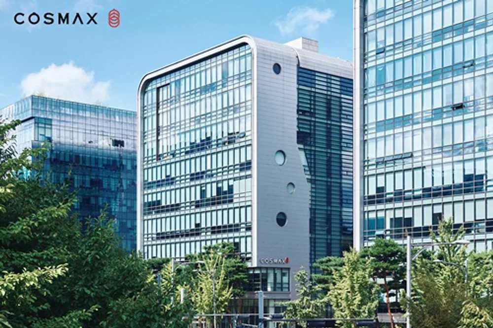 Cosmax Moves Beyond Manufacturing to AI and OBM