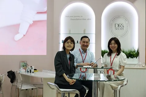 BWL and the Rise of Minimalist Skincare: Navigating the Korean Beauty Market