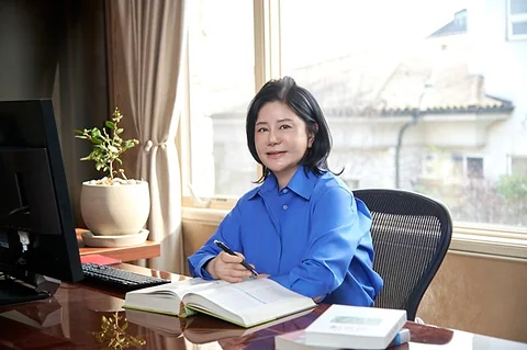 Kim Jeong Moon Aloe: Tiên Phong Trong Chăm Sóc Sức Khỏe Não Bộ
