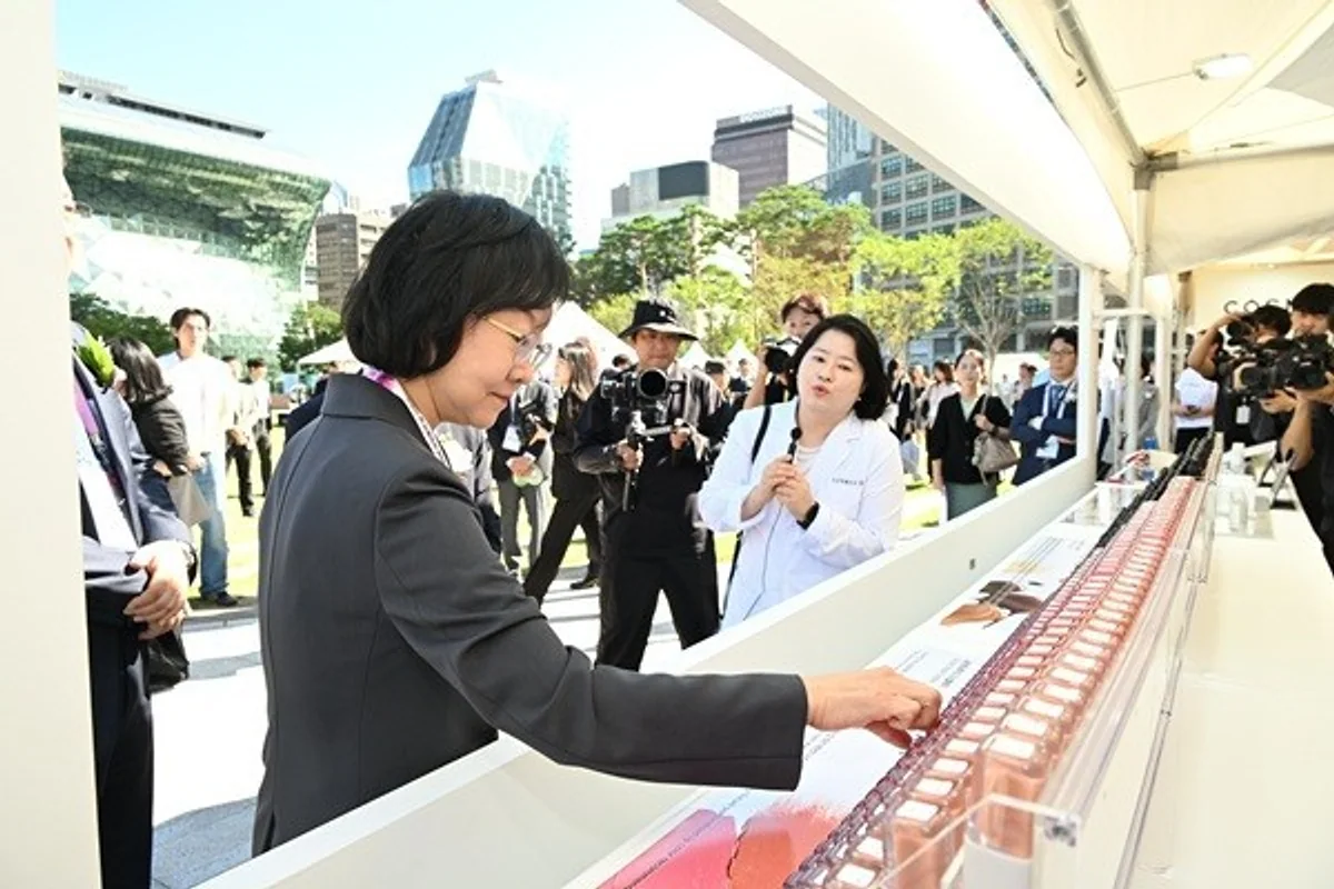 [K-beauty] From Skin Age to Personal Color... Fully Immersed in the K-Beauty Experience